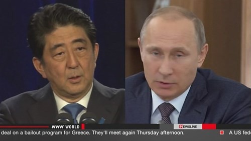 PM Jepang dan Rusia melakukan pembicaraan via telepon tentang masalah yang menjadi minat bersama - ảnh 1