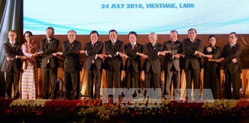 Pembukaan Konferensi  Menlu ASEAN ke-49 - ảnh 1