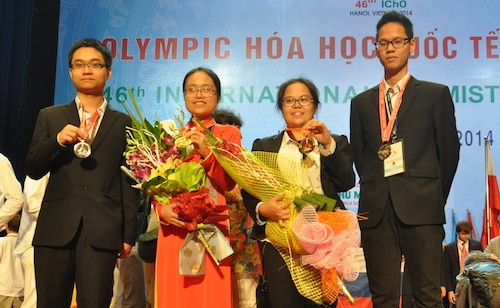 Ke-empat kontestan Vietnam merebut hadiah dalam Olimpiade Biologi Internasional  2016 - ảnh 1