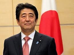 PM Jepang menekankan peranan penting kerjasama trilateral dengan Tiongkok dan Republik Korea - ảnh 1