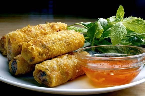 Resep makanan Lumpia khas kota Hanoi - ảnh 1