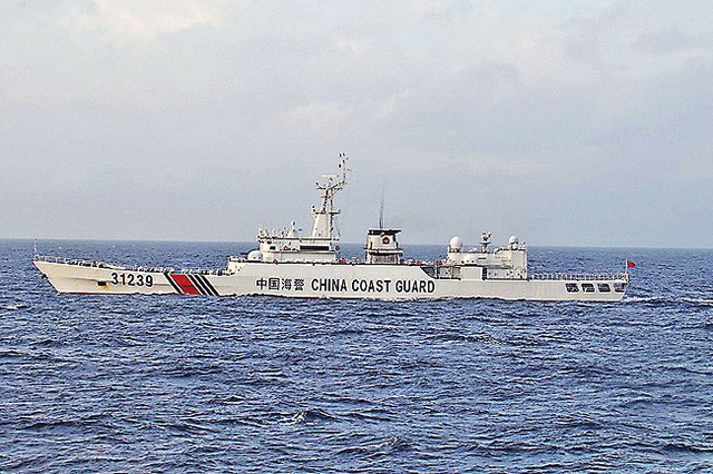 Tiga kapal Tiongkok masuk ke wilayah laut Jepang di sekitar kepulauan sengketa - ảnh 1