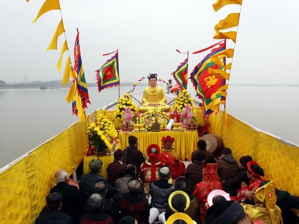 В провинции Тхайбинь открылся праздник Храма королей династии Чан - ảnh 1