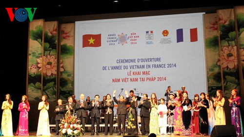 В Париже торжественно открылся «Год Вьетнама во Франции» - ảnh 1