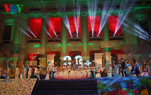 Фотографии с акции «Час Земли-2014» в Ханое - ảnh 1