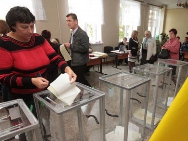 Внеочередные выборы президента Украины можно проводить, несмотря на чрезвычайное положение - ảnh 1