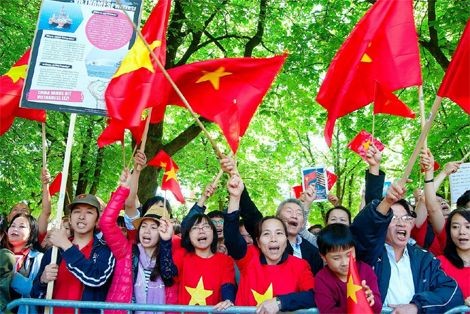 Мировая общественность осуждает действия Китая в эксклюзивной экономической зоне Вьетнама - ảnh 1