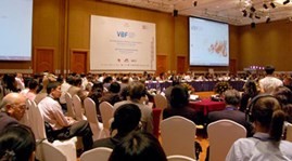 В Ханое состоится промежуточный вьетнамский бизнес-форум-2014 - ảnh 1