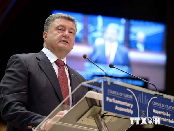 Президент Украины заявил о готовности подписать мирное соглашение с Россией - ảnh 1