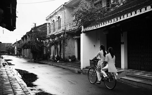 Старинный город Хойан ранним утром - ảnh 5