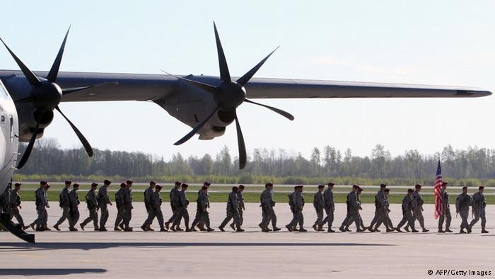 НАТО планирует создать пять новых военных баз в Восточной Европе - ảnh 1