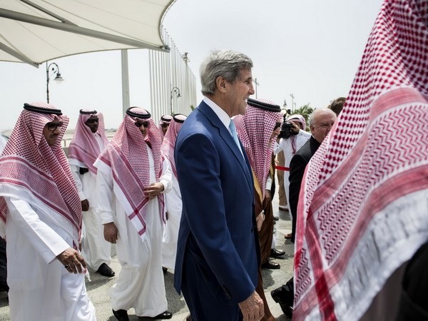 Джон Керри обсудил с лидерами арабских государств вопросы борьбы против ИГ - ảnh 1