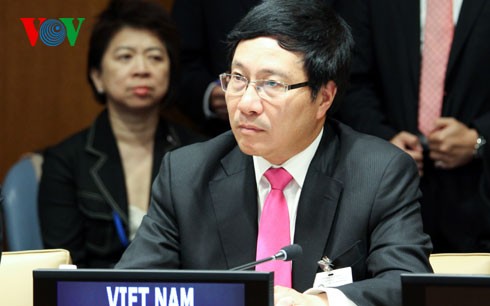 В кулуарах 69-й сессии ГА ООН прошел ряд мероприятий вице-премьера СРВ Фам Бинь Миня - ảnh 1