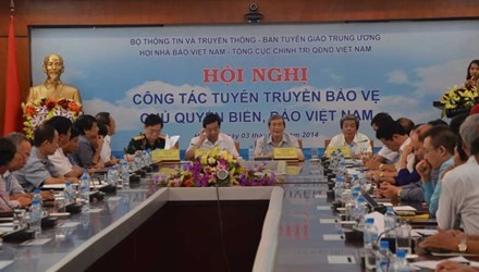 В Ханое прошла конференция о пропаганде защиты моря и островов Вьетнама - ảnh 1