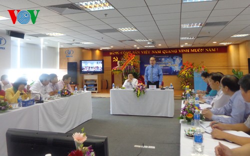 Глава ОФВ Нгуен Тхиен Нян поздравил бизнесменов с Вьетнамским днем предпринимателя - ảnh 1
