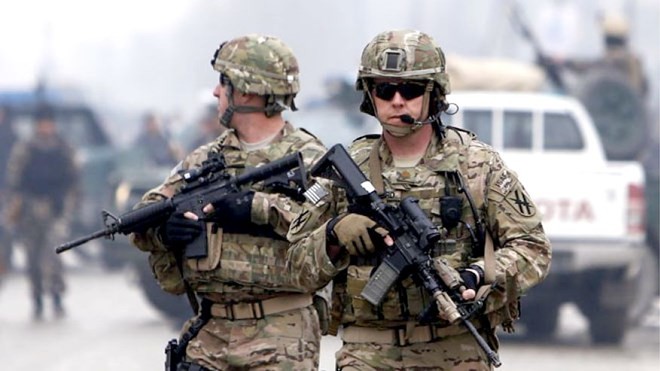 Обама разрешил расширить полномочия командующих американскими войсками в Афганистане - ảnh 1