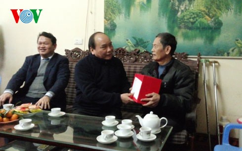 Вице-премьер Нгуен Суан Фук совершил рабочую поездку в провинцию Лаокай - ảnh 1