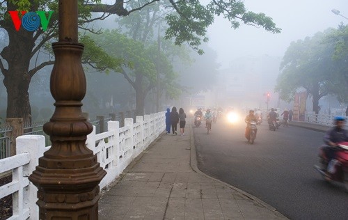 Город Хюэ в тумане - ảnh 4