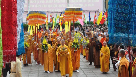 Вьетнам прилагает усилия для реализации и защиты свободы вероисповедания - ảnh 1