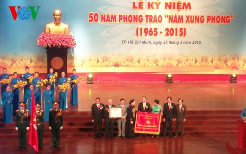 Во Вьетнаме проходят различные мероприятия, посвящённые дню образования СКМ имени Хо Ши Мина - ảnh 1