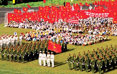 Мероприятия в честь 70-летия Августовской революции и Дня независимости Вьетнама - ảnh 1