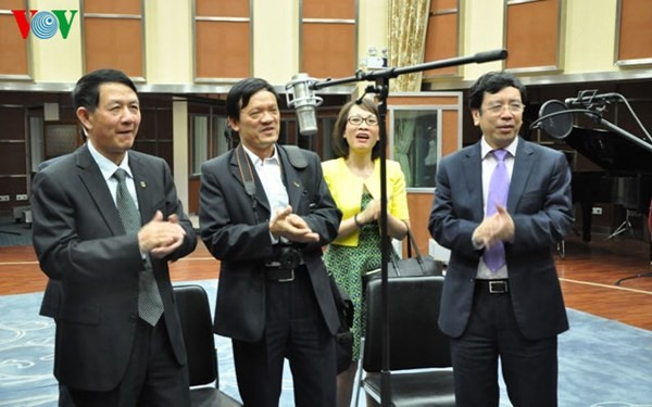 Голос Вьетнама активизирует сотрудничество с радио- и телестанцией китайской провинции Юньнань - ảnh 1