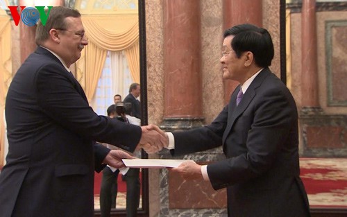 Президент Вьетнама принял послов Италии, Мексики и Венгрии - ảnh 2