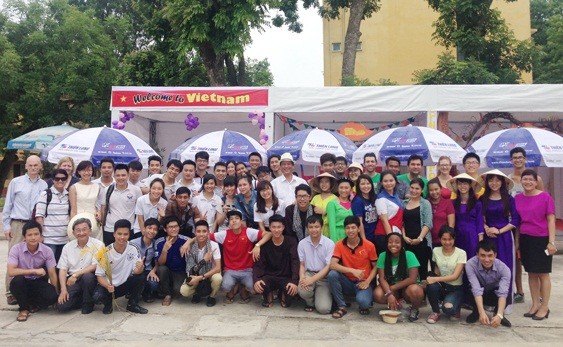 В городе Тхайнгуен открылся Международный летний лагерь 2015 года - ảnh 1