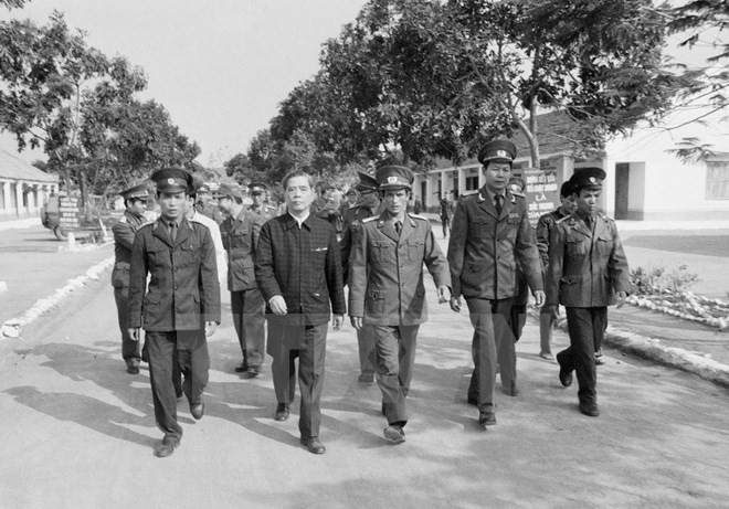 Незабываемые фотографии генсека ЦК КПВ Нгуен Ван Линя - ảnh 1