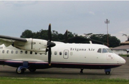 В Индонезии найдены обломки пассажирского самолета с 54 людьми на борту - ảnh 1