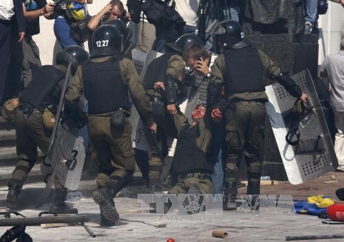 Международное сообщество озабочено ситуацией в Киеве - ảnh 1