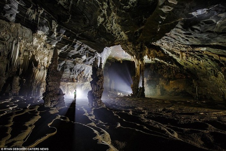 Красота вьетнамской пещеры Тиен в британской газете - ảnh 3