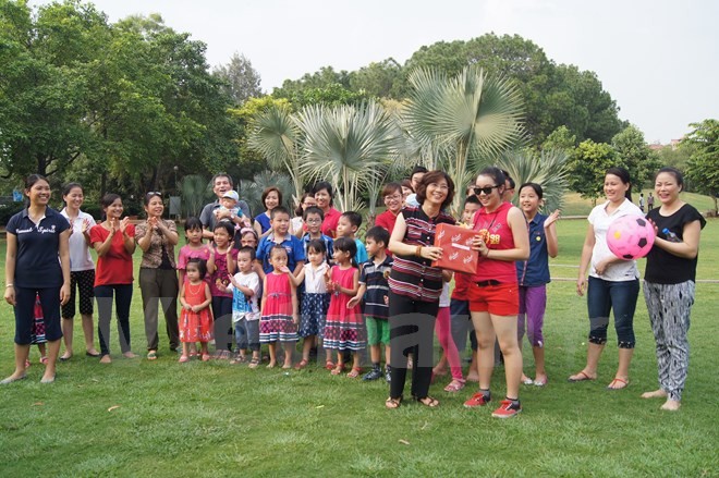Посольство СРВ в Индии организовало праздник середины осени для детей своих сотрудников - ảnh 1