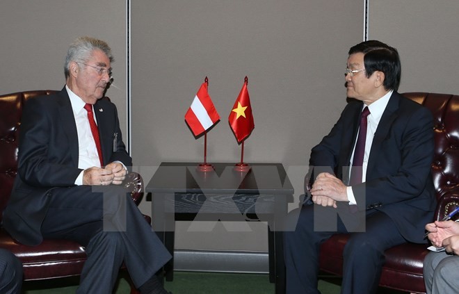 Президент Вьетнама встретился с австрийским и чилийской коллегами - ảnh 1