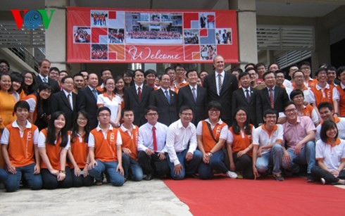 Президент СРВ Чыонг Тан Шанг посетил Вьетнамо-германский университет - ảnh 1