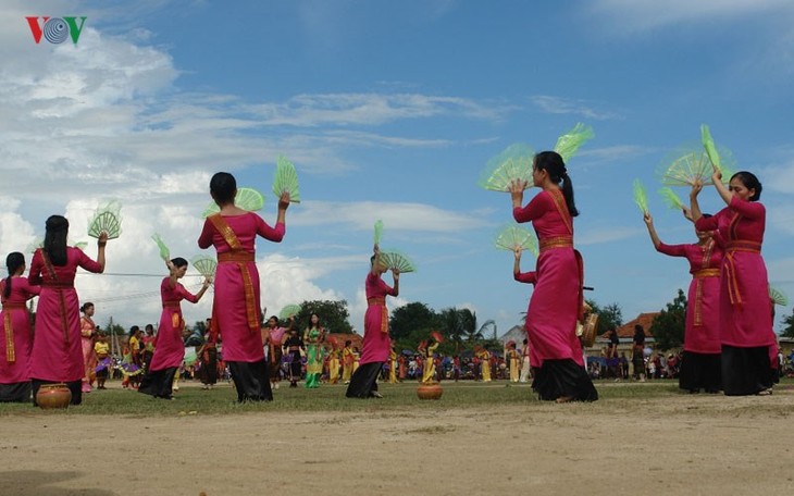 Тямы в провинции Ниньтхуан встречают традиционный праздник Катэ - ảnh 2