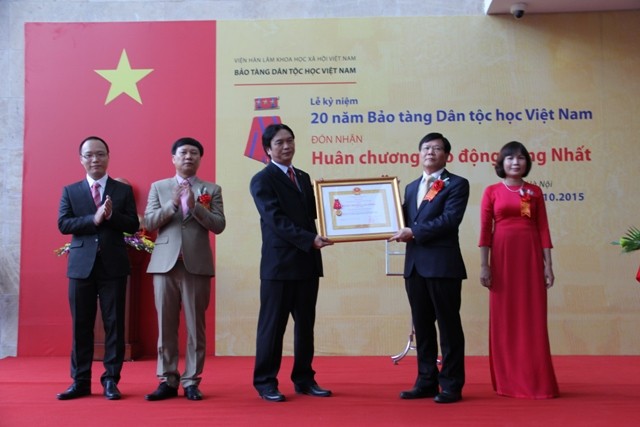 Этнографический музей Вьетнама награжден орденом «Труда» первой степени - ảnh 1