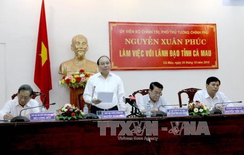 Вице-премьер СРВ Нгуен Суан Фук совершил рабочую поездку в провинцию Камау - ảnh 1