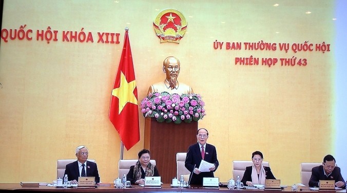 43-е заседание Постоянного комитета парламента Вьетнама начало свою работу - ảnh 1