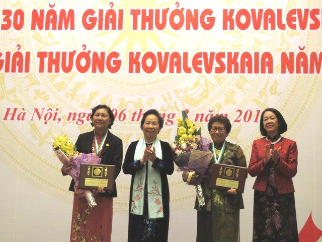 Во Вьетнаме отметили 30-летие вручения премии имени Ковалевской  - ảnh 2