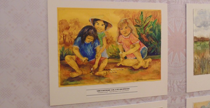 Выставка детских рисунков «Я рисую Россию - Я рисую Вьетнам» - ảnh 5