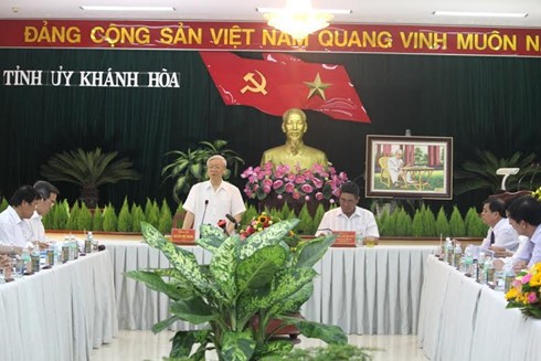 Нгуен Фу Чонг провел рабочую встречу с руководством провинции Кханьхоа - ảnh 1