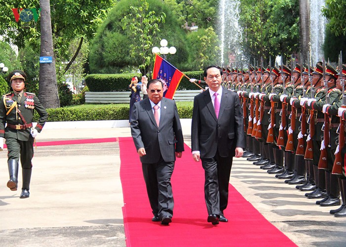 Президент Вьетнама начал государственный визит в Лаос - ảnh 1