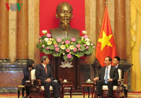 Чан Дай Куанг: Вьетнам придает важное значение отношениям с АБР - ảnh 1