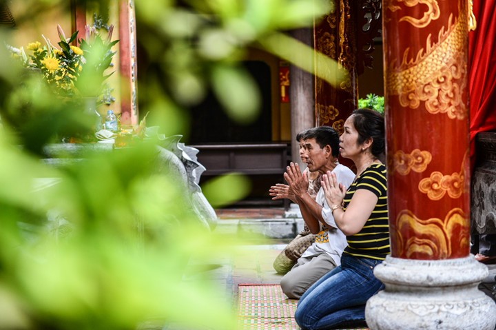 Посещение храма Нге, где поклоняются женщине-генералу Ле Тян - ảnh 12
