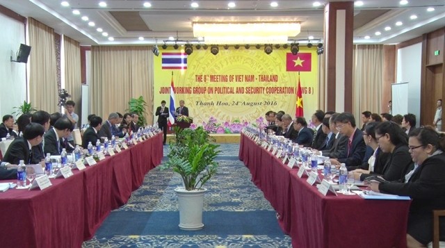Состоялось 8-е заседание совместной вьетнамо-тайской рабочей группы по политике и безопасности - ảnh 1