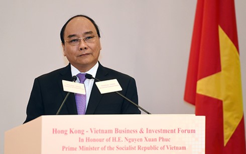 Нгуен Суан Фук: Вьетнам приветствует гонконгских инвесторов - ảnh 1