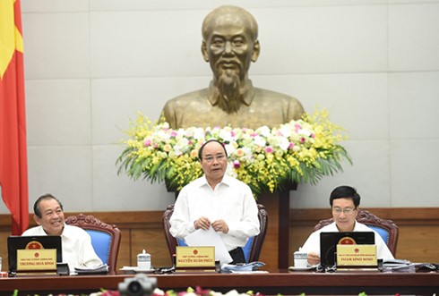 Состоялось октябрьское заседание вьетнамского правительства - ảnh 1