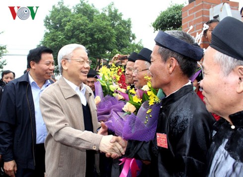 Генсек ЦК КПВ принял участие в празднике национального единства в провинции Бакнинь - ảnh 1