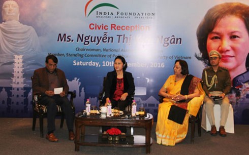 Нгуен Тхи Ким Нган встретилась с президентом Индии и членами Фонда Индии - ảnh 2